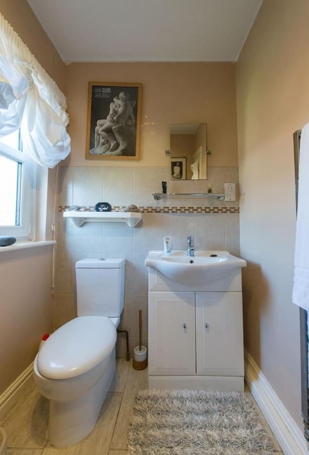 Church Cottage Bath Buitenkant foto